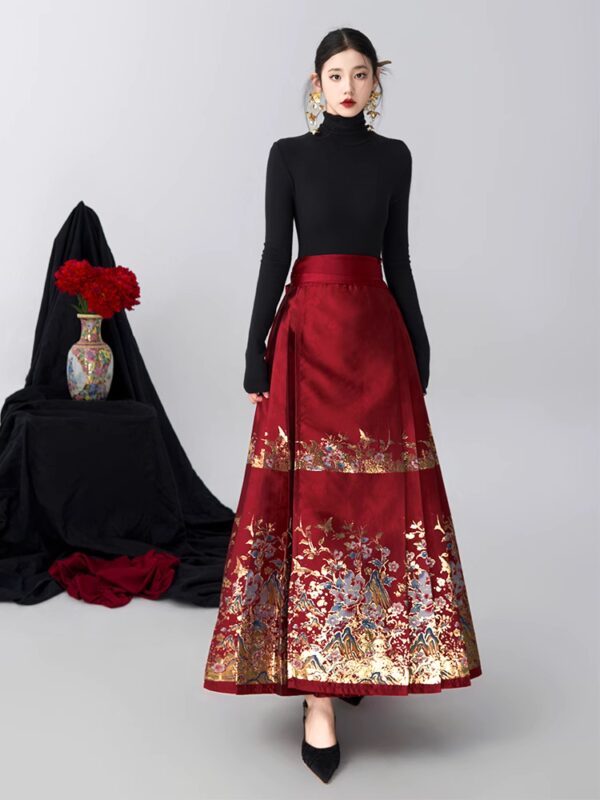 China Hanfu women's new Chinese suit horseface skirt daily 2025 new high-grade red cool women's clothing.